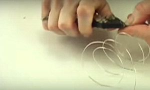 Picture: Recht maken van zilverdraad