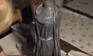 Picture: Vrouwenbuste in Powertex