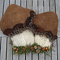 Paddestoel in natuurmateriaal