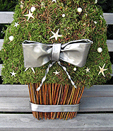 Kerstbomenpaneel in natuurmateriaal Kerstbomenpaneel in natuurmateriaal