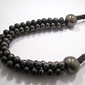 Ketting met keramiekkralen