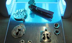 Picture: Mal maken voor zilveren juweel