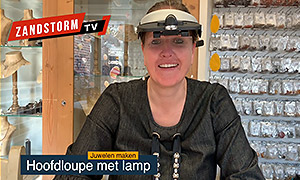 Hoofdloupe met lamp