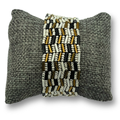 Picture: Bugle flair armband