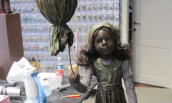 Picture: Meisje in Powertex met ballon