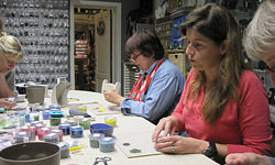 Picture: Lederen ketting met rocailles