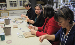 Picture: Lederen armband met Swarovskis